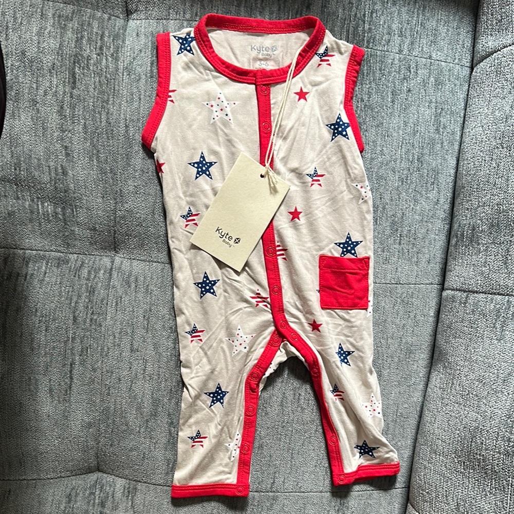 Kyte BABY Red and Blue Star One Piece